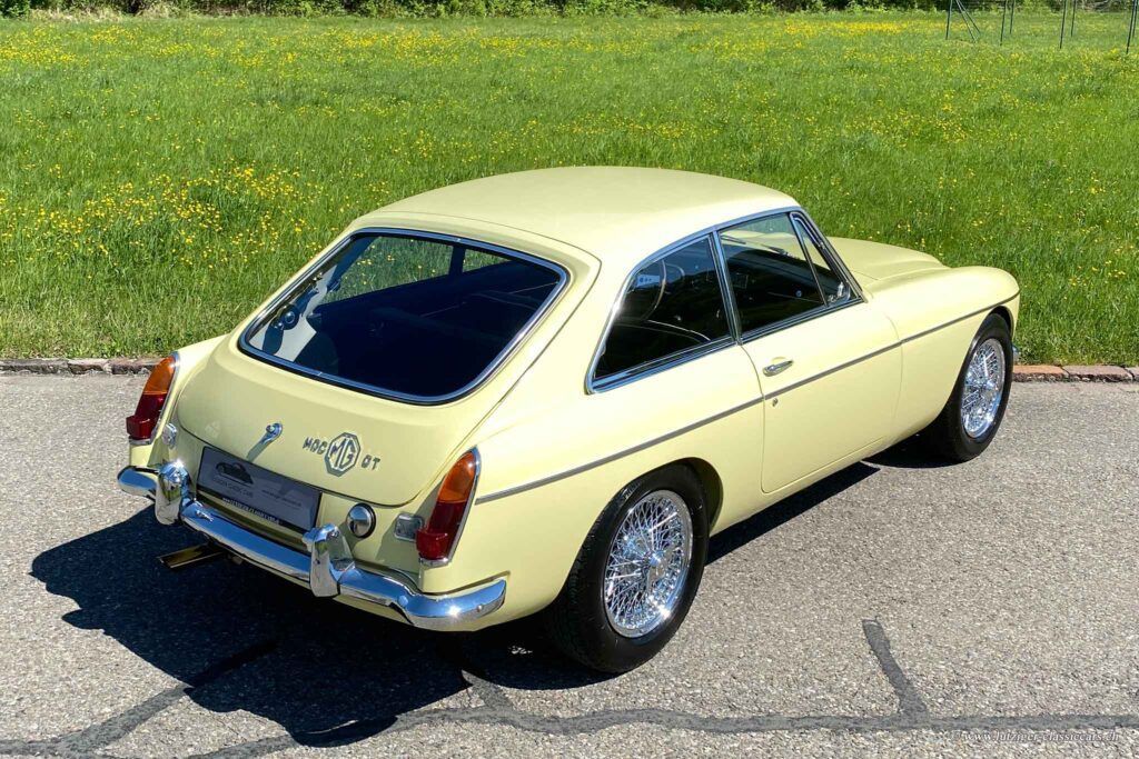 mg mgc gt coupé 1968 (13)