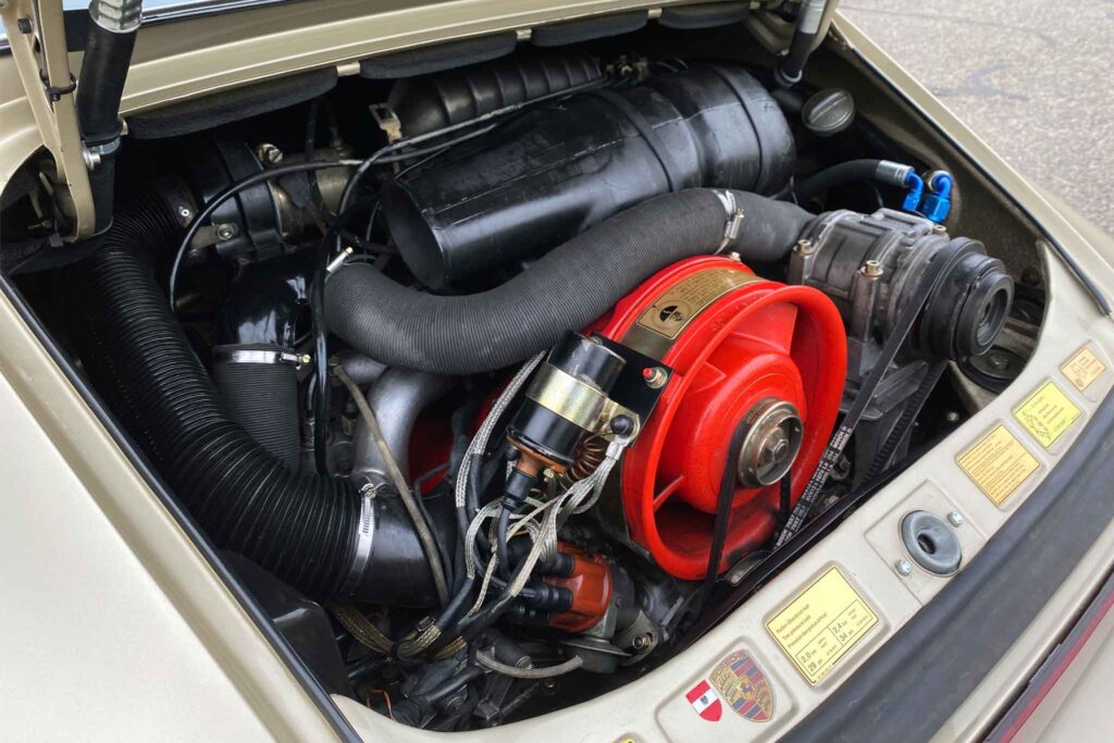 porsche 911 carrera 3.0 1975 (39)