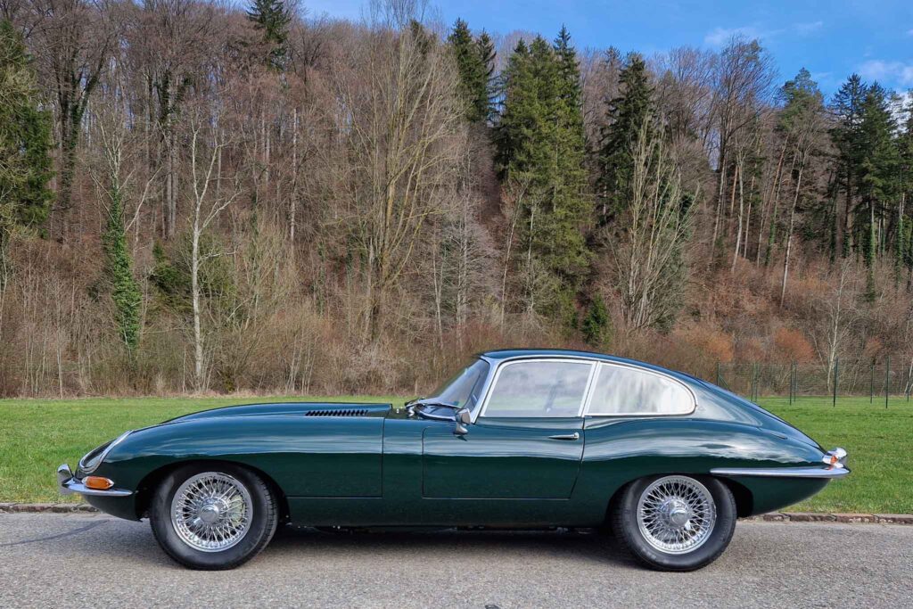 jaguar e 4.2 serie 1.5 1967 (01)
