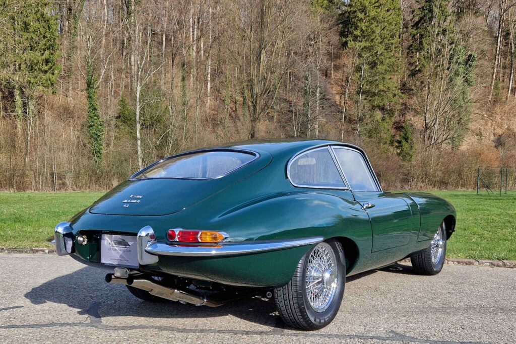 jaguar e 4.2 serie 1.5 1967 (06)
