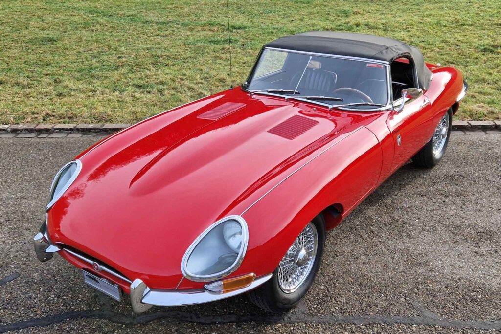 jaguar e 4.2 serie 1 1965 (09)
