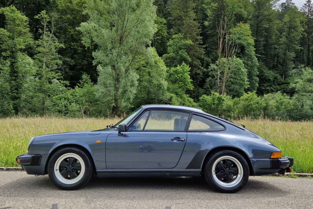 porsche 911 carrera 3.2 1984 (01)
