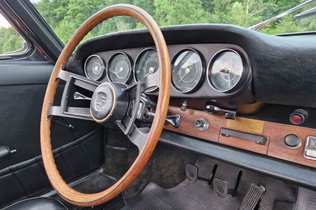 porsche 911 2.0 1966 (48)