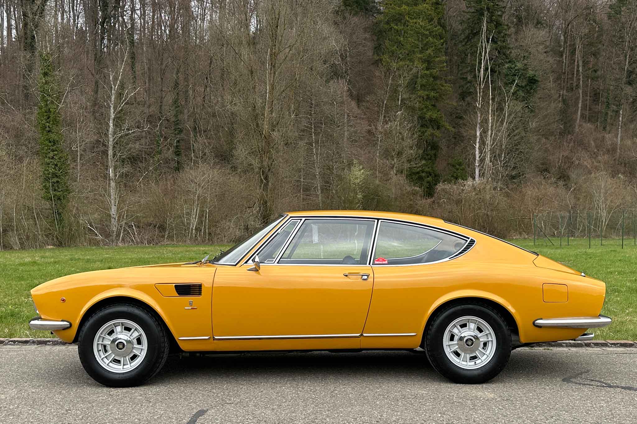 fiat dino 2000 coupé 1968 (01)