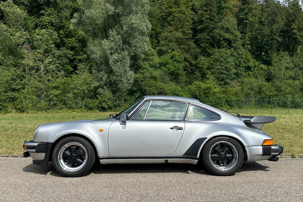 porsche 911 turbo 3.3 typ 930 1979 (01)